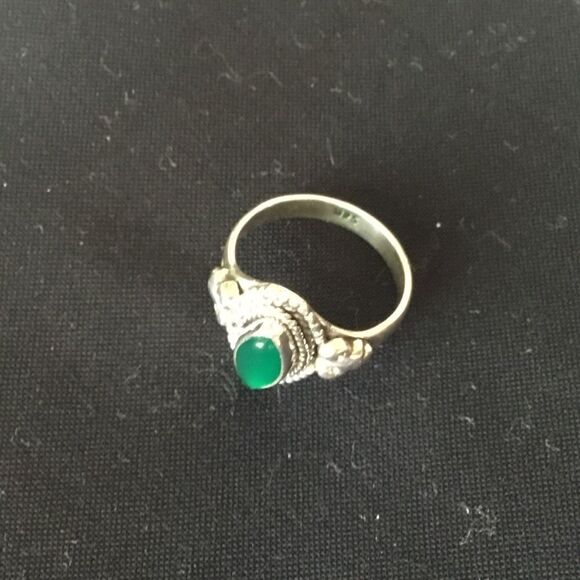 NWOT. Sterling Silver Green Onyx Rings S 8  mm - Picture 5 of 13